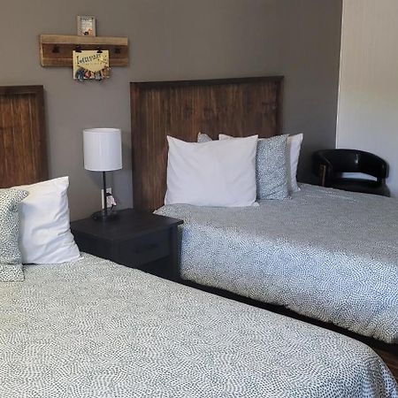Blue Sky Inn- Complimentary Happy Hour Th-Sun, Veteran Owned, Full Breakfast, Best Green Space, 1 Mile From Blue Ridge, Fire Pit 외부 사진