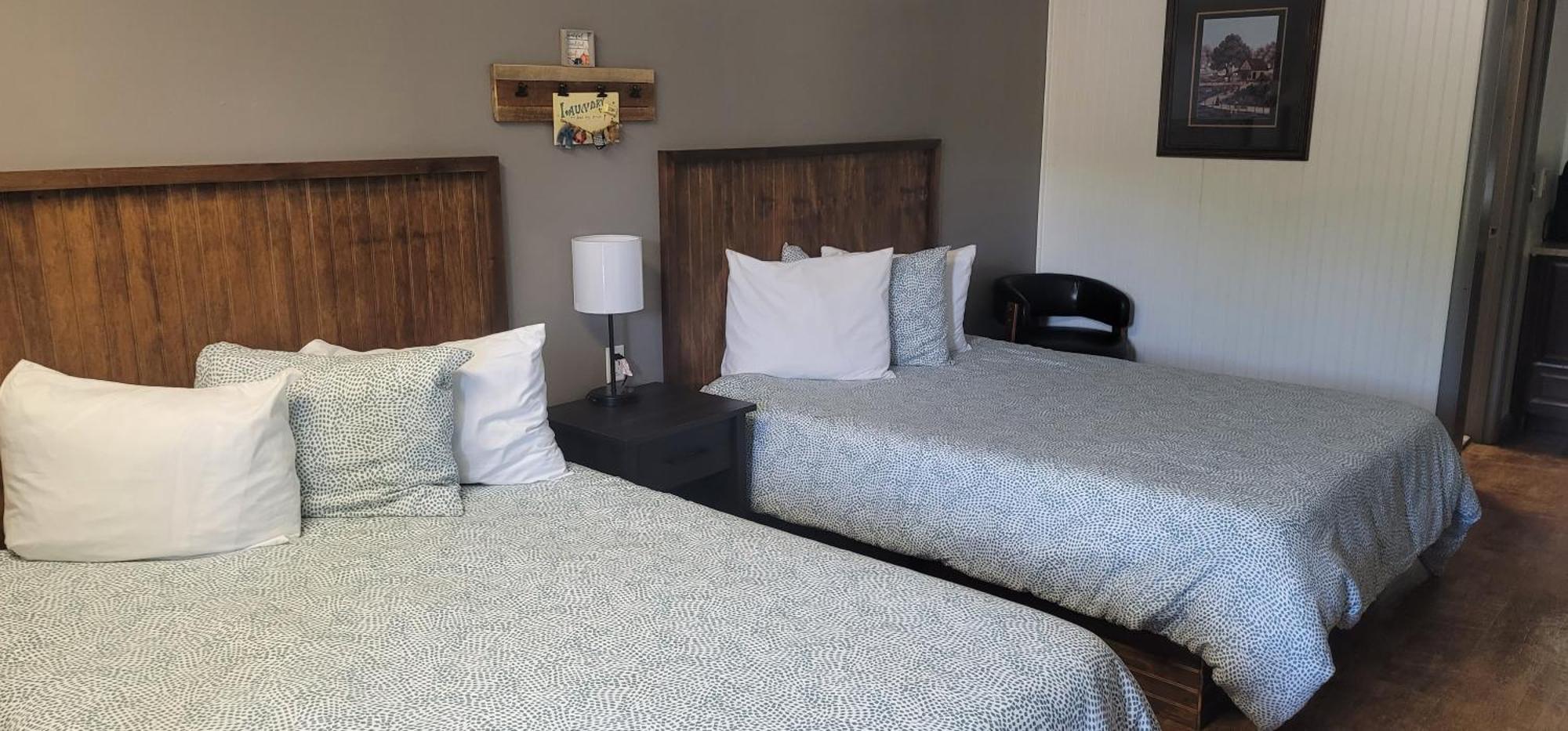Blue Sky Inn- Complimentary Happy Hour Th-Sun, Veteran Owned, Full Breakfast, Best Green Space, 1 Mile From Blue Ridge, Fire Pit 외부 사진